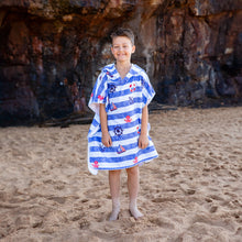 Load image into Gallery viewer, Lesimo Sand Free Kids Hooded Towel - Little Sailor