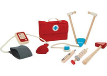 Load image into Gallery viewer, PlanToys 3451 Doctor Set