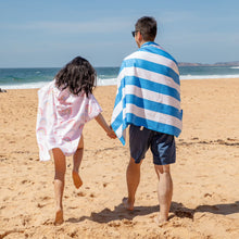 Load image into Gallery viewer, Lesimo Sand Free Kids Hooded Towel - Rainbow