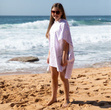 Load image into Gallery viewer, Lesimo Sand Free Kids Hooded Towel - Unicorn