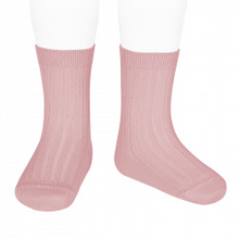 Load image into Gallery viewer, Ribbed short socks
